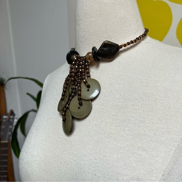 Chic Neutral Toned Handmade One of a Kind Vintage Beaded Dangly Choker Necklace - Picture 6 of 8